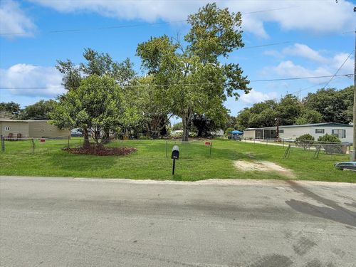 2824 Bay Ave, KISSIMMEE, FL, 34744-1534 | Card Image