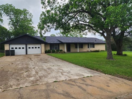 403 S Main St, Caldwell, TX, 77836-1774 | Card Image