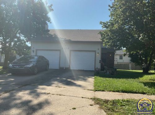 6109-6111 Sw 26th Ct, Topeka, KS, 66614 | Card Image
