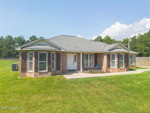23516 Enchanted Ave, Pass Christian, MS, 39571-8956 | Card Image