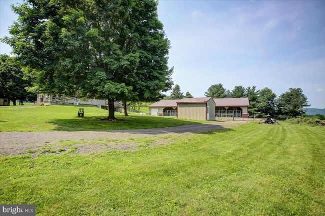 18759 Amberson Rd, House other with 4 bedrooms, 2 bathrooms and null parking in SPRING RUN PA | Image 5
