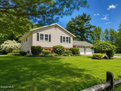 1 Ferris Dr, Queensbury, NY, 12804-9140 | Card Image
