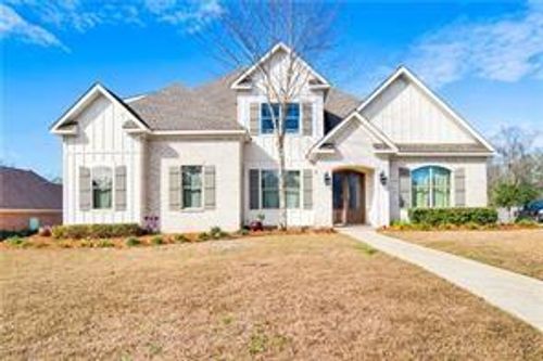 8283 Privet Dr, Saraland, AL, 36571-8827 | Card Image