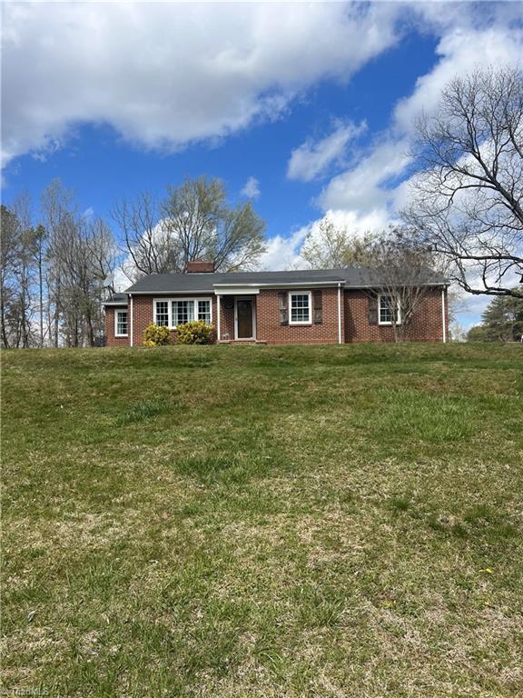 Happy Hill Rd, Kernersville, NC 27284