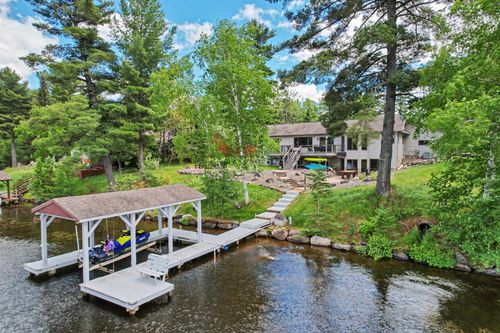 203 E River St, Eagle River, WI, 54521-8140 | Card Image
