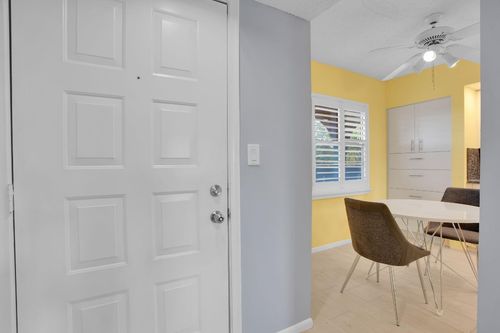 apt-d4-1702 Andros Isle, Coconut Creek, FL, 33066-2858 | Card Image