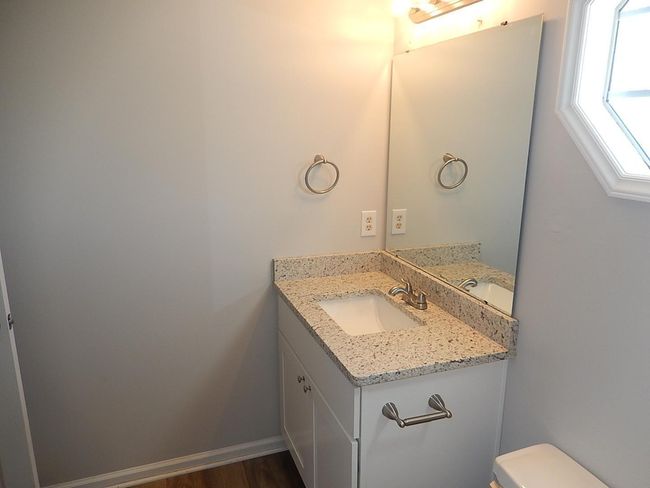 Photo #19 | Image 19