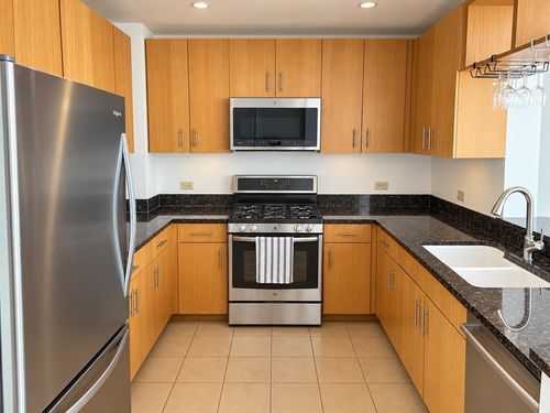 1211-1 Shore Ln, Jersey City, NJ, 07310-2083 | Card Image