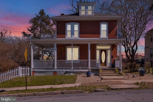 115 Crestmont St, READING, PA, 19611-1937 | Card Image