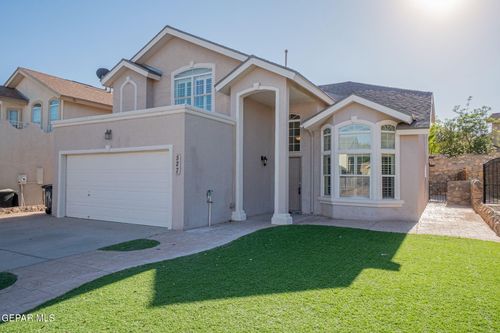 527 Longleaf Pl, El Paso, TX, 79928-7290 | Card Image