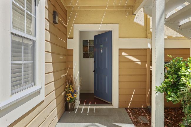 APT-129 - 2915 N Texas St, Condo with 2 bedrooms, 1 bathrooms and 1 parking in Fairfield CA | Image 8