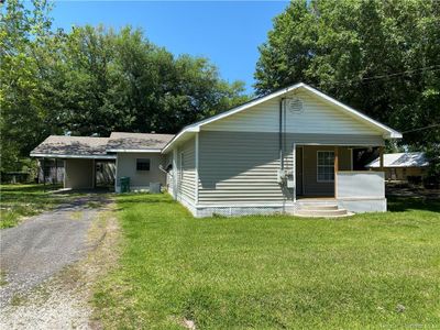 1602 Fancher Street, House other with 4 bedrooms, 2 bathrooms and 1 parking in Vinton LA | Image 1