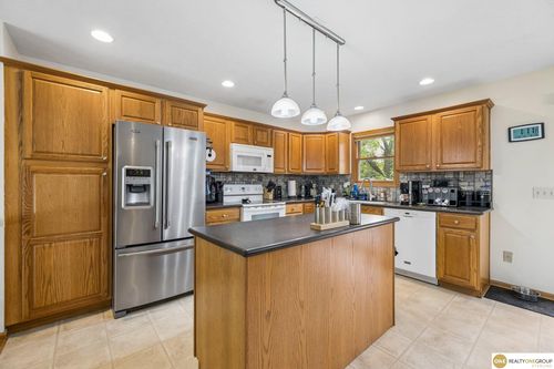 3600 S 83rd St, Lincoln, NE, 68506-4740 | Card Image