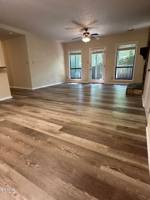1866 Tryon Dr, Fayetteville, NC, 28303-6277 | Card Image