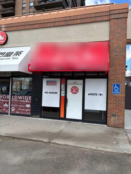 c300-9737 Macleod Trail Sw, Calgary, AB, T2J0P6 | Card Image
