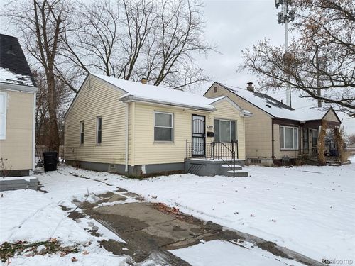 8832 Vaughan St, Detroit, MI, 48228-1662 | Card Image