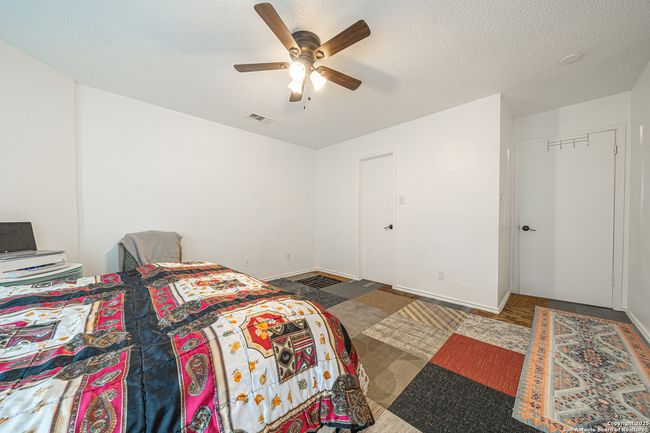 9907 Autumn Vly, House other with 4 bedrooms, 3 bathrooms and null parking in Converse TX | Image 16