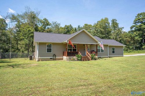 178 Shankles Cir, Rainsville, AL, 35986-5725 | Card Image