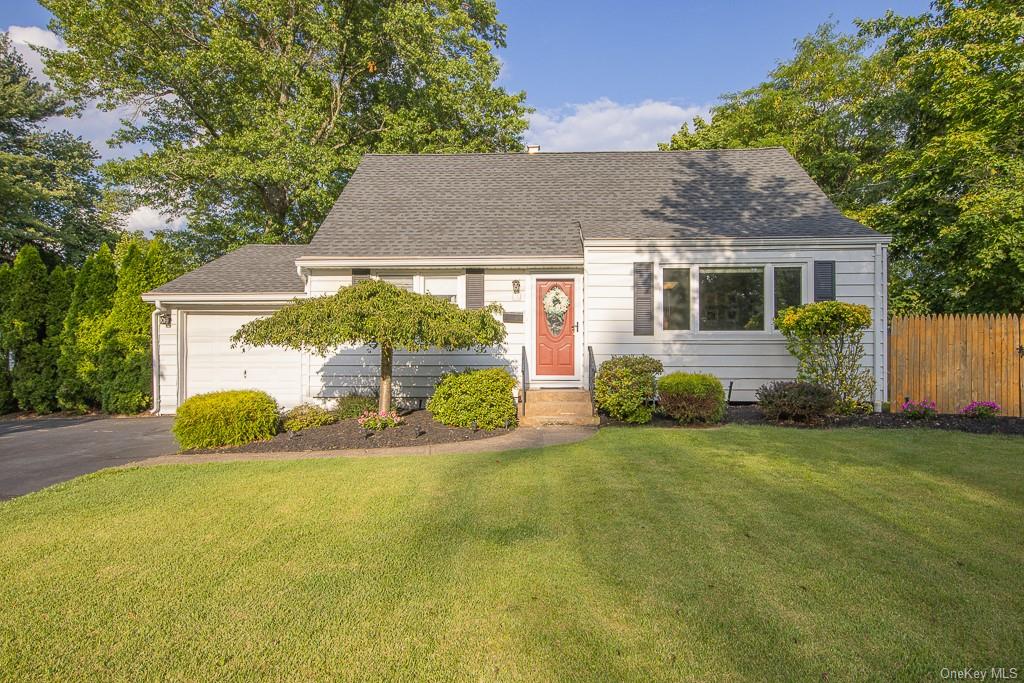 Wright St, Pearl River, NY 10965