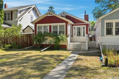 2243 Montreal Street, Regina, SK, S4P1L7 | Card Image