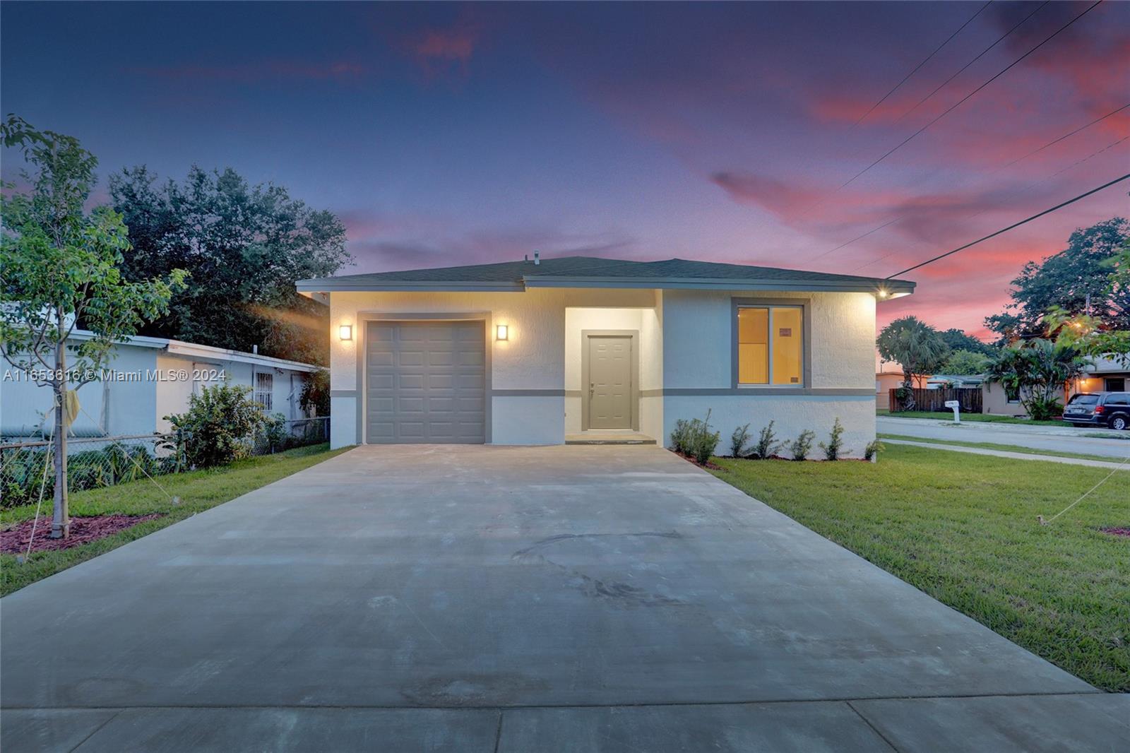2nd St, Fort Lauderdale, FL 33311