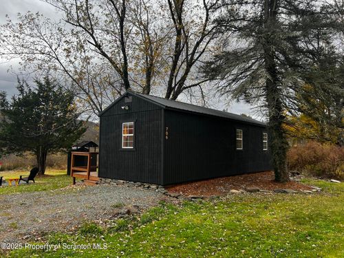 706 Pine Mill Rd, Equinunk, PA, 18417-3035 | Card Image