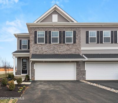 702 Aviator Avenue, Condo with 3 bedrooms, 3 bathrooms and null parking in Marlboro NJ | Image 3