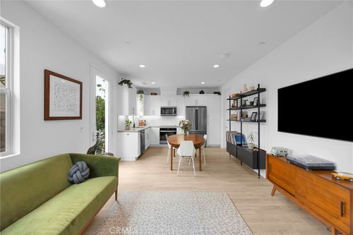 102-17544 Cameron Ln, Huntington Beach, CA, 92647-6867 | Card Image