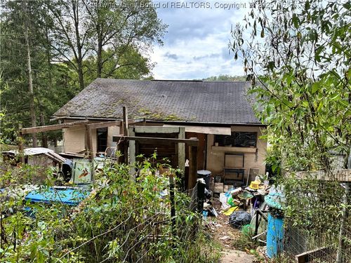 332 Upper Gore Addition Rd, Tornado, WV, 25202 | Card Image