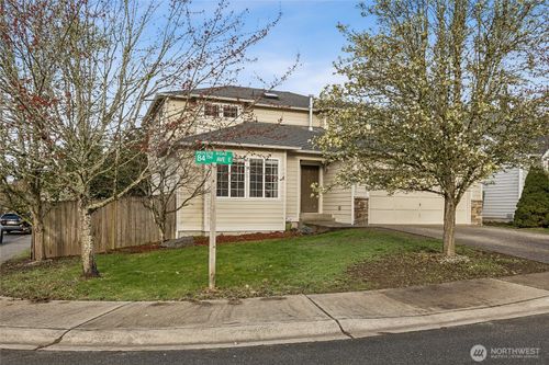 18422 84th Ave E, Puyallup, WA, 98375-9761 | Card Image