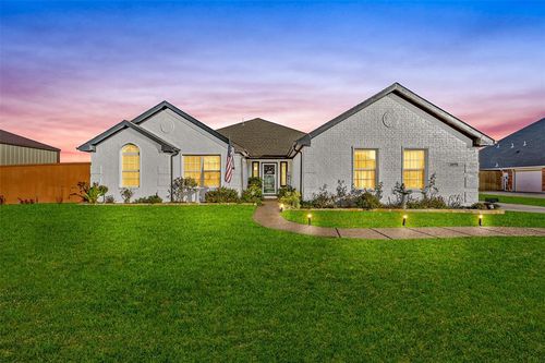 657 Meadowview Lane, Josephine, TX, 75173 | Card Image