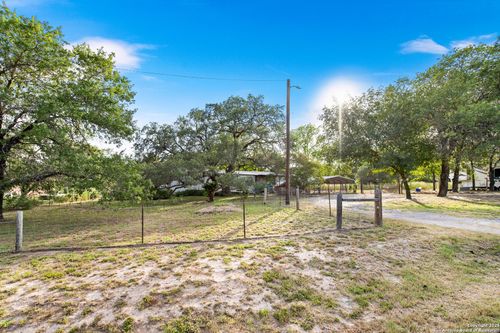 23805 Hackberry Pt, San Antonio, TX, 78264-4652 | Card Image