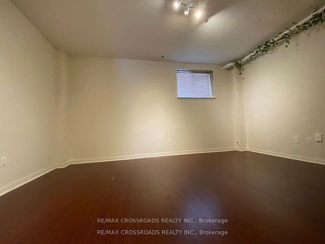 175 - 83 Mondeo Dr, Condo with 2 bedrooms, 3 bathrooms and 1 parking in Scarborough ON | Image 5