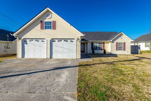 713 Colony Cir, Fort Oglethorpe, GA, 30742-3979 | Card Image