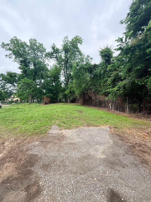 2010 E 7th St, Little Rock, AR, 72202-2919 | Card Image