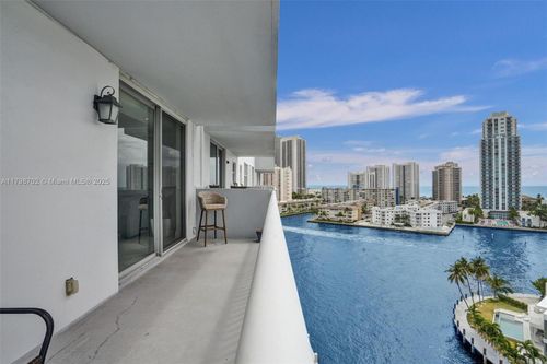 1105-137 Golden Isles Dr, Hallandale Beach, FL, 33009-5811 | Card Image