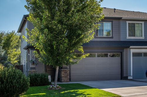 150 Sw 30th St, Redmond, OR, 97756-8239 | Card Image