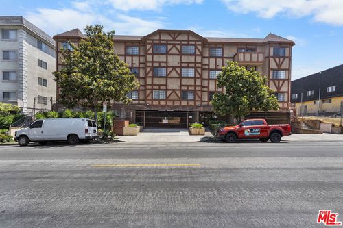 306-424 S Westmoreland Ave, Los Angeles, CA, 90020-1306 | Card Image