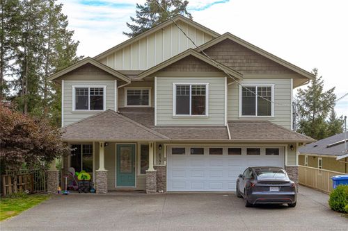 627 Rason Rd, Victoria, BC, V9B6C3 | Card Image