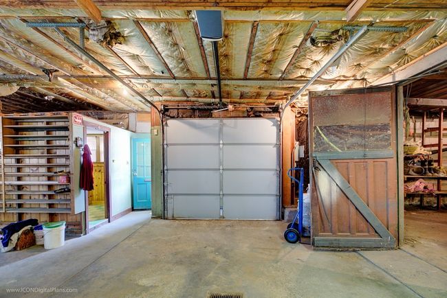 99 Nashua St, Home with 0 bedrooms, 1 bathrooms and 2 parking in Fall River MA | Image 19