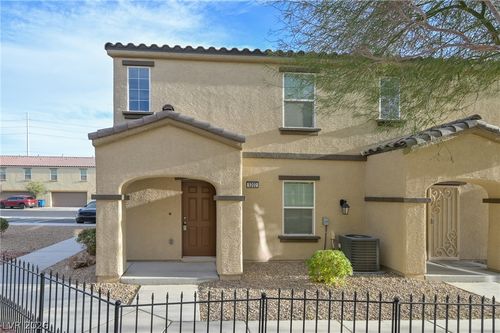 5202 Dubris Dr, Las Vegas, NV, 89115-2110 | Card Image