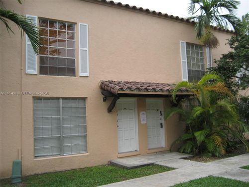 p26-10806 Sw 88th St, Miami, FL, 33176-1358 | Card Image