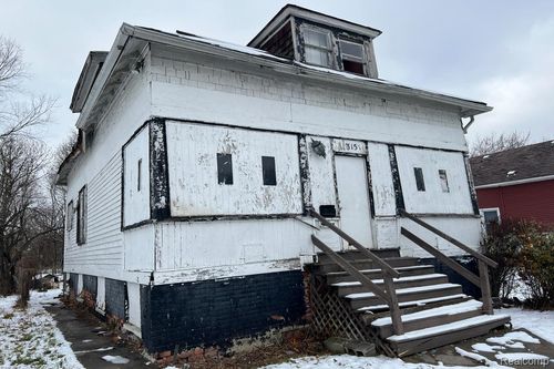 1315 Newport St, Detroit, MI, 48215-3634 | Card Image