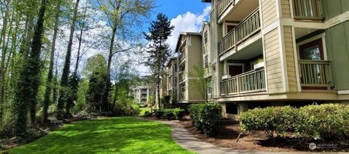e201-7711 Ne 175th St, Kenmore, WA, 98028-3590 | Card Image