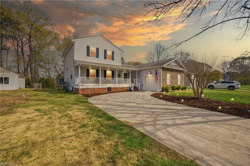 435 Sonora Dr, Hampton, VA, 23669-1215 | Card Image