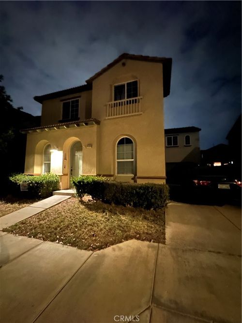 1434 Granada Way, Perris, CA, 92571-7351 | Card Image