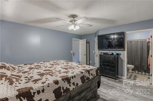 617 Crout Pond Way, House other with 3 bedrooms, 2 bathrooms and null parking in Gilbert SC | Image 19