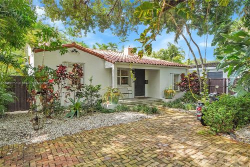 4150 Ventura Ave, Miami, FL, 33133-6335 | Card Image