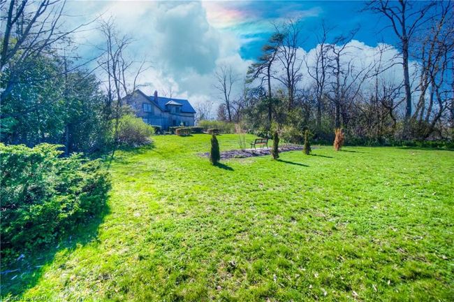 518 Bridgeport Rd E, House other with 6 bedrooms, 3 bathrooms and 22 parking in Kitchener ON | Image 8