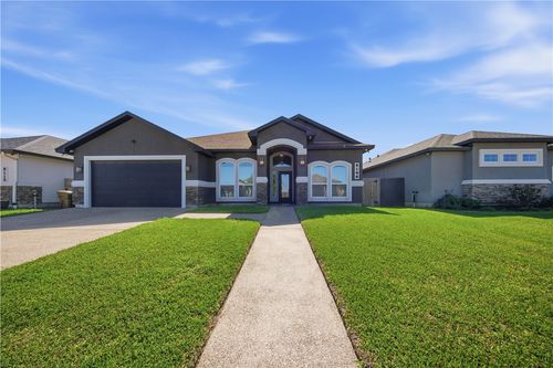 8109 Denali Dr, Corpus Christi, TX, 78414-4439 | Card Image